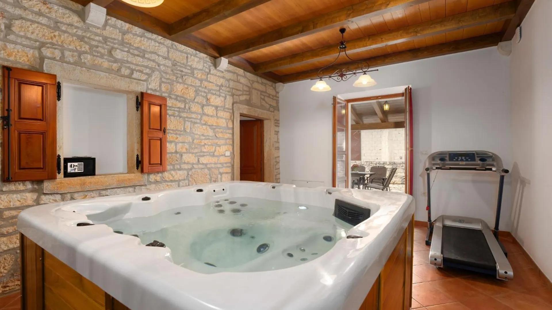 Villa Stauri Zminj 0*,