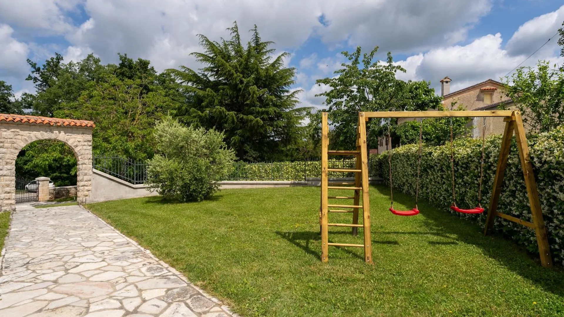 Villa Stauri Zminj