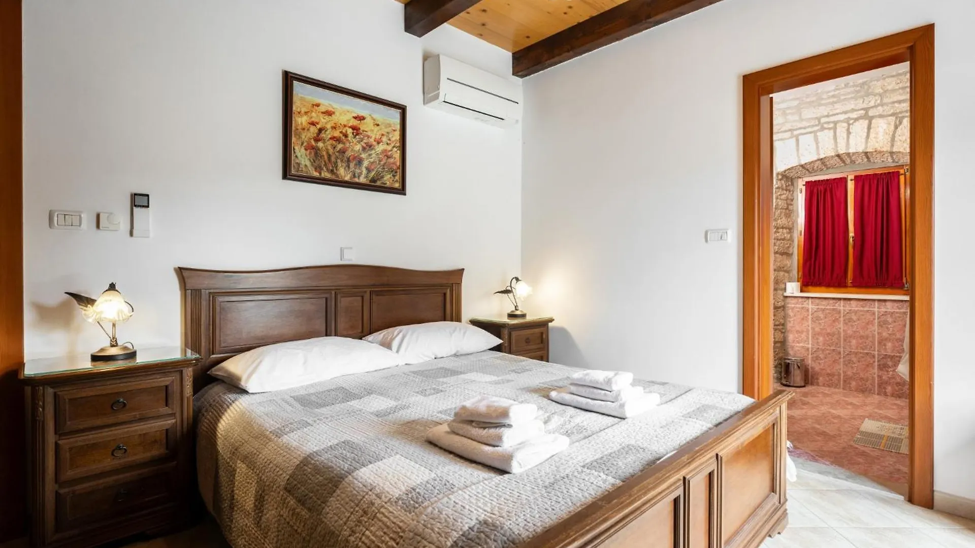 Villa Stauri Zminj 0*,  Croatia