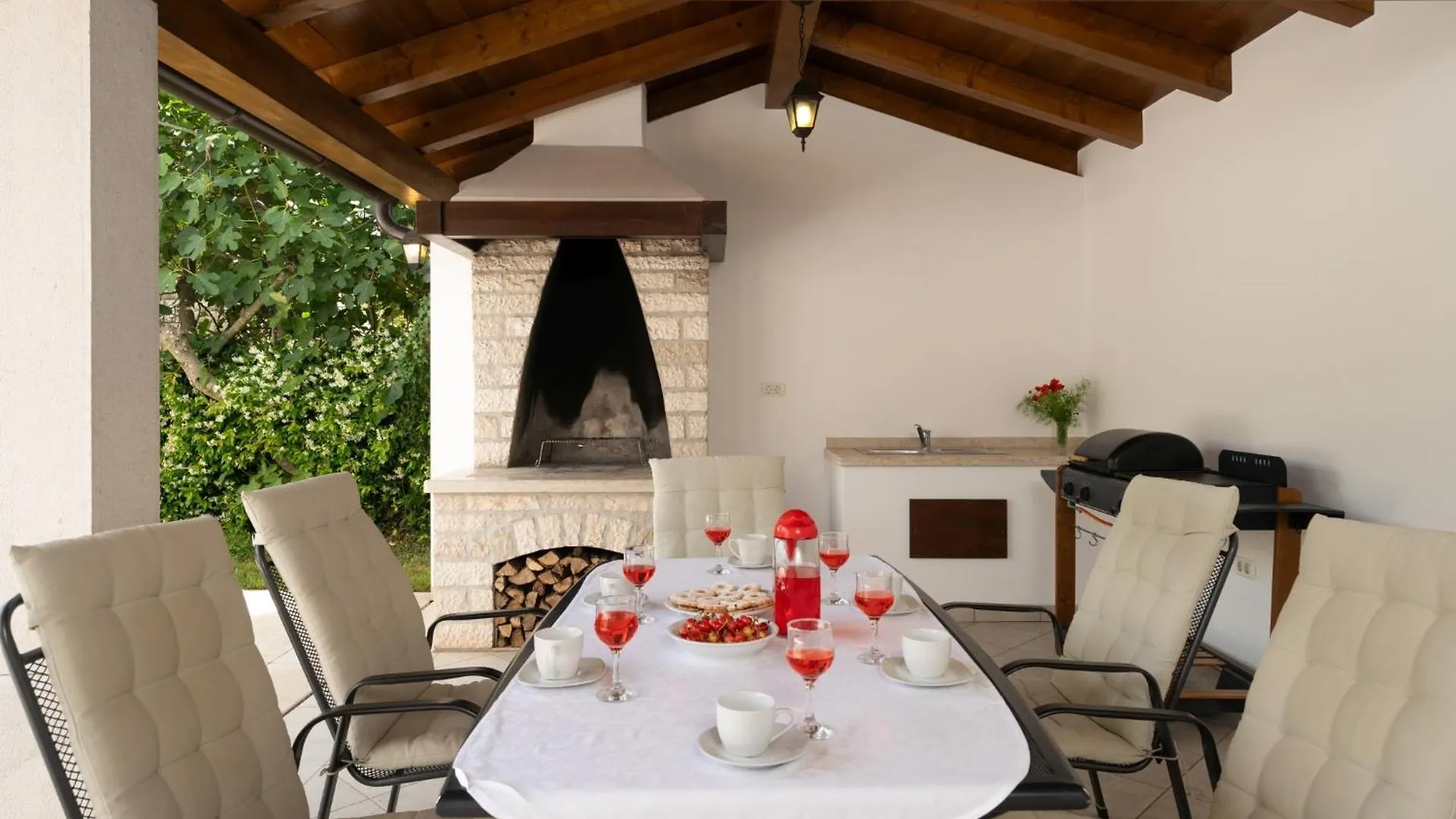 Villa Stauri Zminj